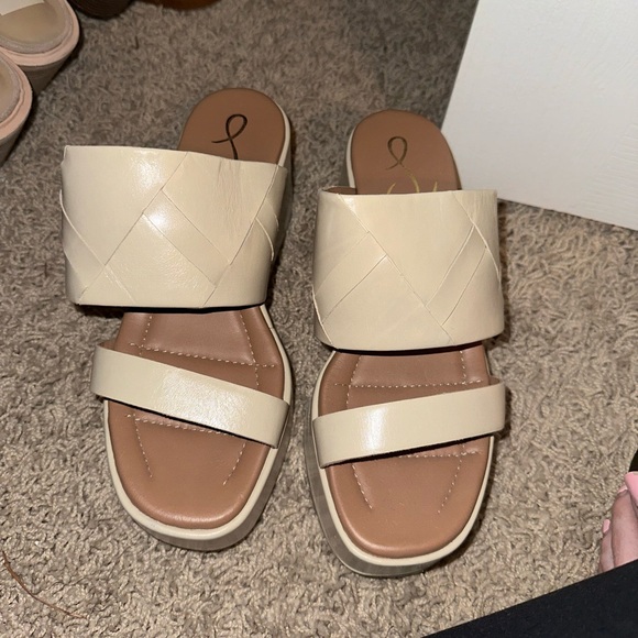 Sam Edelman platform sandal - Picture 2 of 6